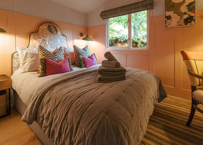 The Shepherd - Uk50613 *